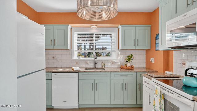 392 Euclid Avenue, Daytona Beach, FL 32118