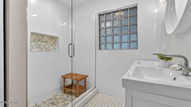 392 Euclid Avenue, Daytona Beach, FL 32118