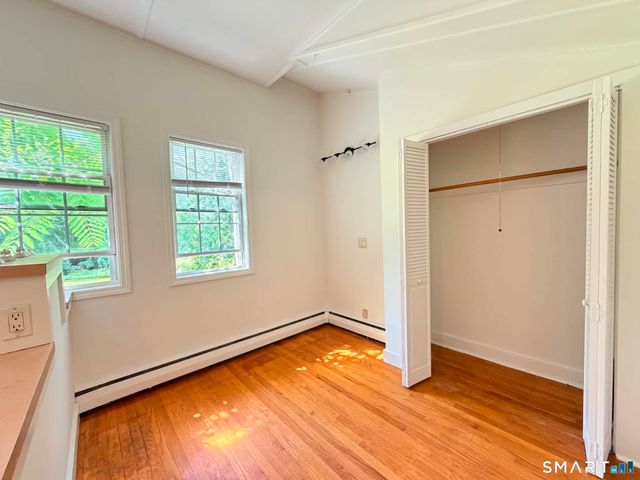 183 Sugar Street B, Newtown, CT 06470