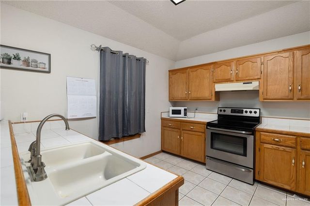 615 Northridge Drive, Edinburg, TX 78539