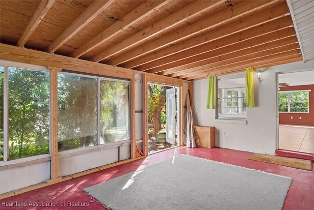 1377 Nancesowee Avenue, Sebring, FL 33870