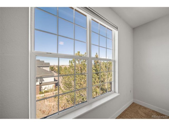 3890 S Dayton St 301, Aurora, CO 80014