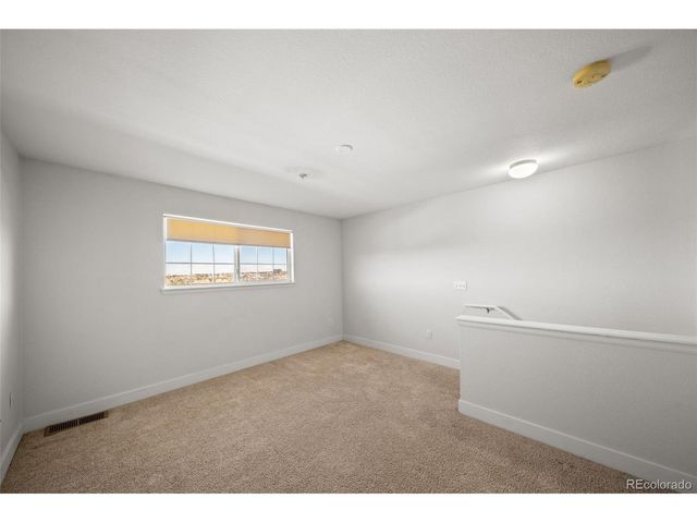 3890 S Dayton St 301, Aurora, CO 80014