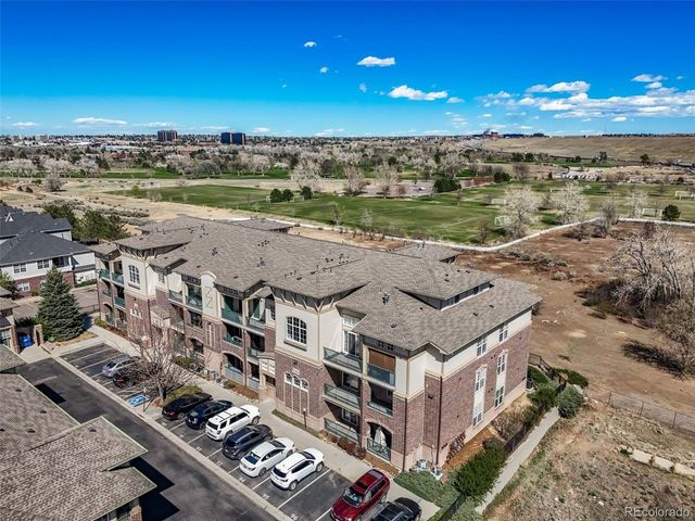 3890 S Dayton St 301, Aurora, CO 80014