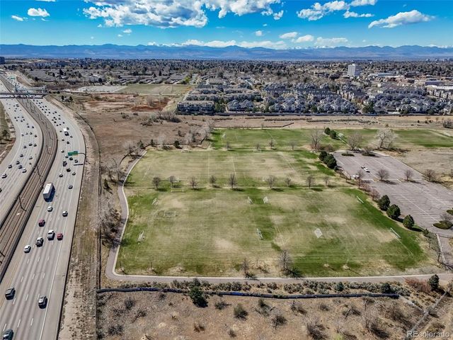 3890 S Dayton St 301, Aurora, CO 80014