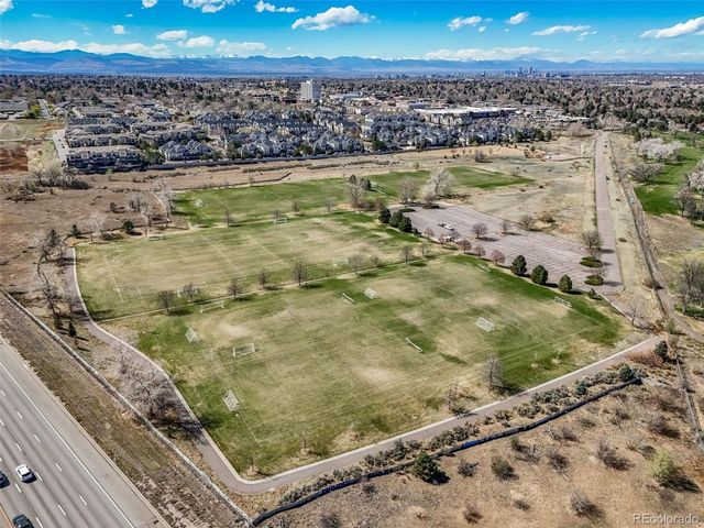 3890 S Dayton St 301, Aurora, CO 80014