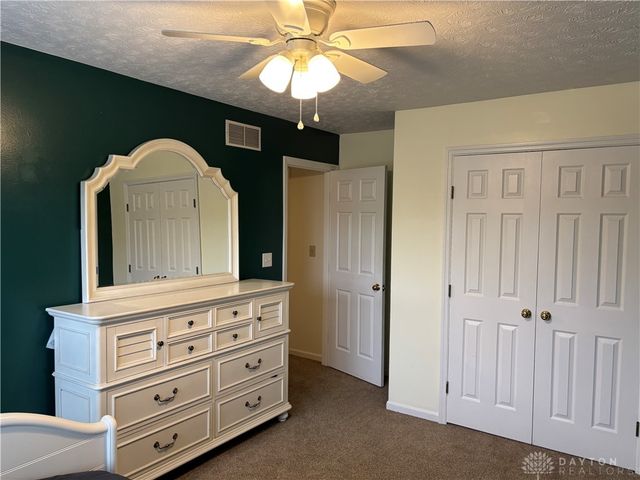 1890 Stedman Lane, Beavercreek, OH 45432