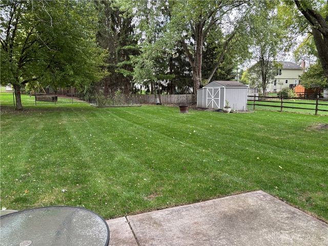 1890 Stedman Lane, Beavercreek, OH 45432