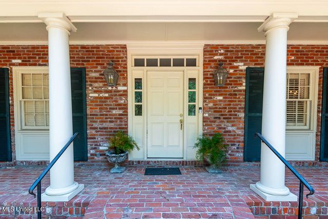 9 Adam Circle, Natchez, MS 39120