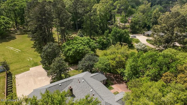 9 Adam Circle, Natchez, MS 39120