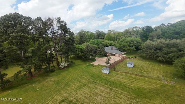 9 Adam Circle, Natchez, MS 39120