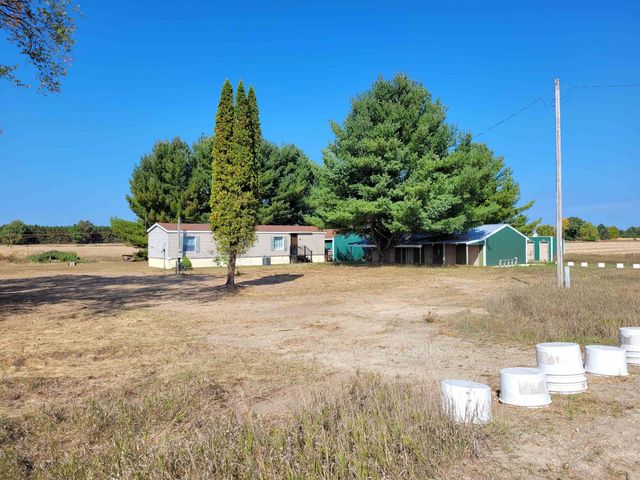10269 30th Avenue, Sylvan Twp, MI 49631