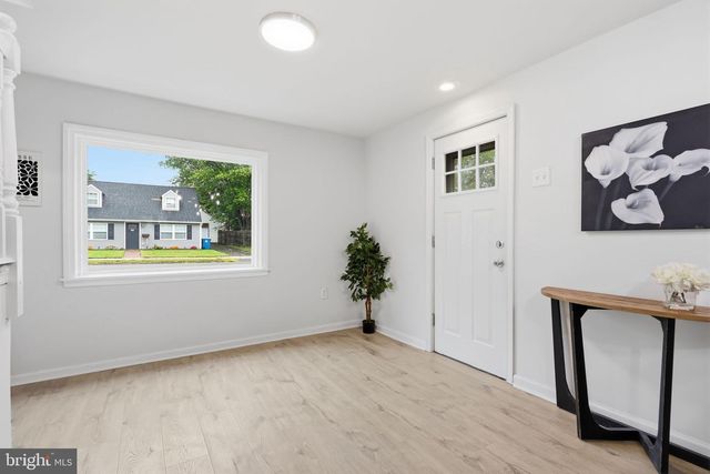 631 OSBORNE AVE, Morrisville, PA 19067