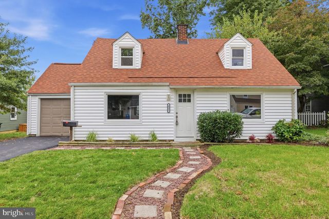 631 OSBORNE AVE, Morrisville, PA 19067