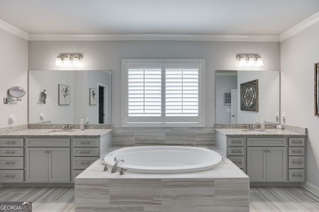 4695 Gablestone Crossing, Hoschton, GA 30548