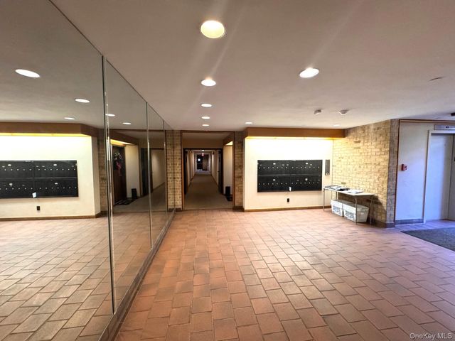 500 Central Park Avenue 116, Scarsdale, NY 10583