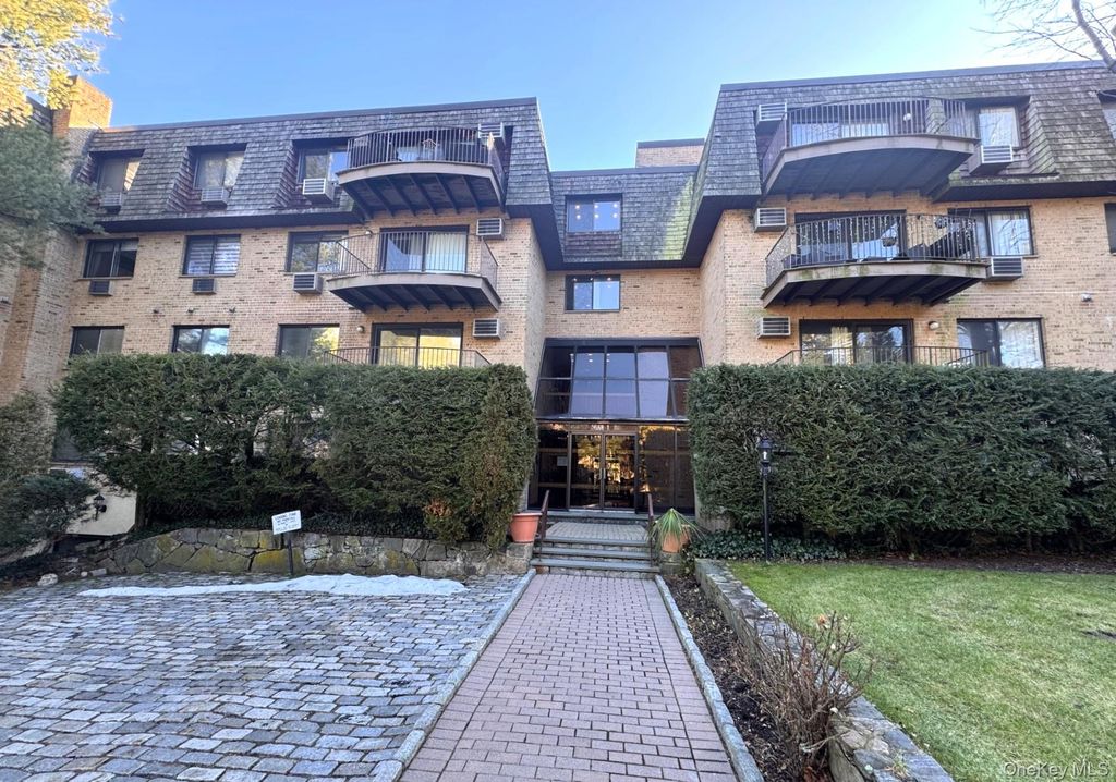 500 Central Park Avenue 116, Scarsdale, NY 10583