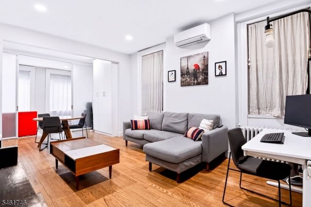 595 Jersey Ave 1, Jersey City, NJ 07302