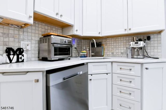 595 Jersey Ave 1, Jersey City, NJ 07302