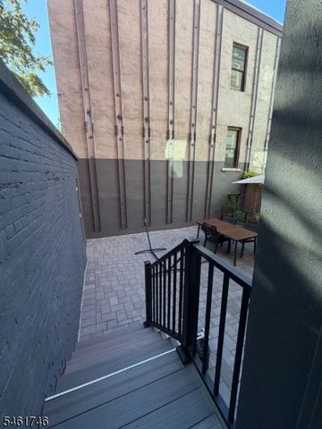 595 Jersey Ave 1, Jersey City, NJ 07302