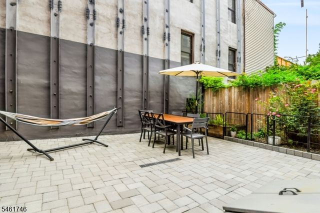 595 Jersey Ave 1, Jersey City, NJ 07302