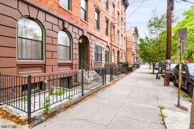 595 Jersey Ave 1, Jersey City, NJ 07302