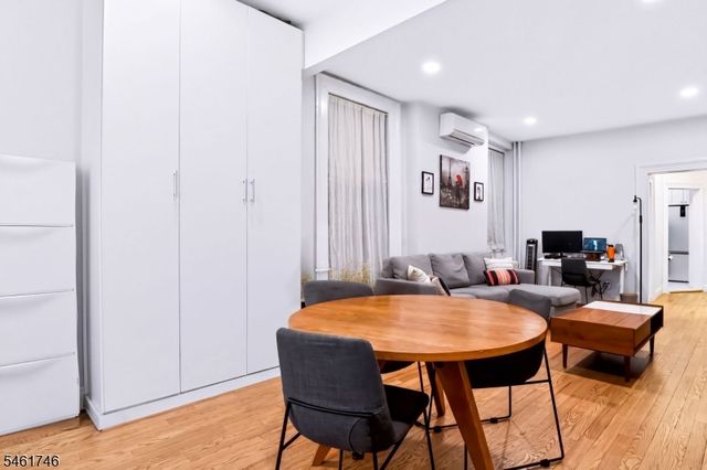 595 Jersey Ave 1, Jersey City, NJ 07302