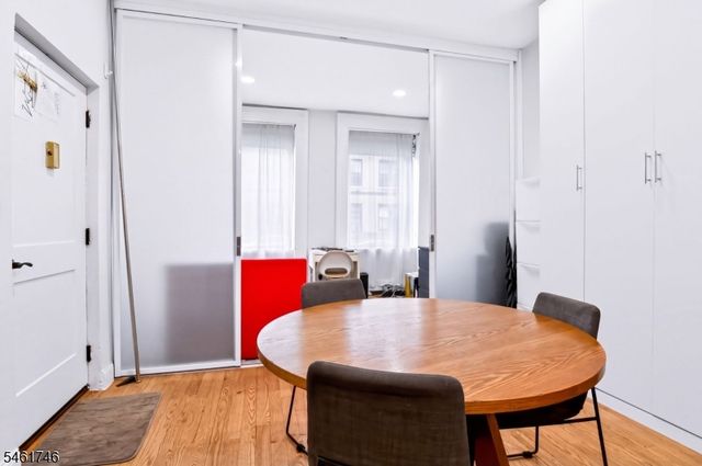 595 Jersey Ave 1, Jersey City, NJ 07302