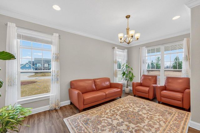 3128 W Hidden Oaks DRIVE, Franklin, WI 53132