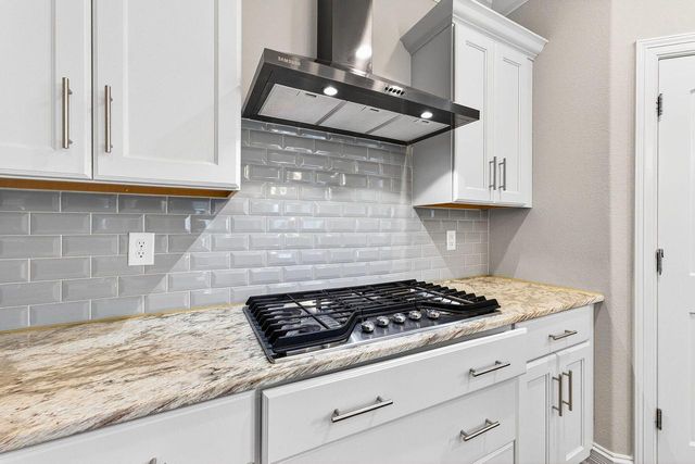 3128 W Hidden Oaks DRIVE, Franklin, WI 53132