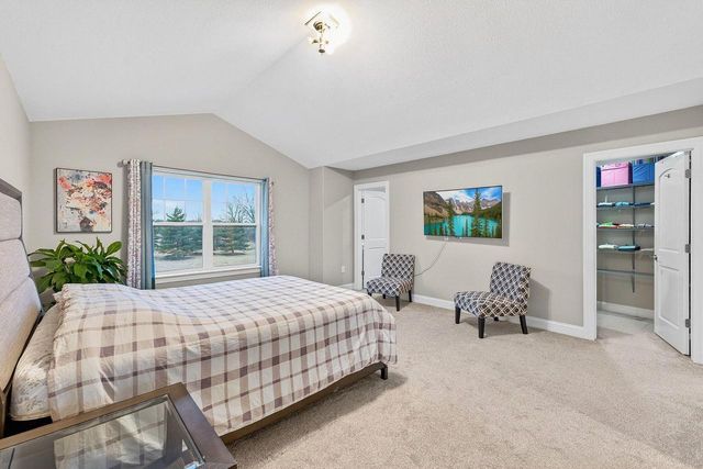 3128 W Hidden Oaks DRIVE, Franklin, WI 53132