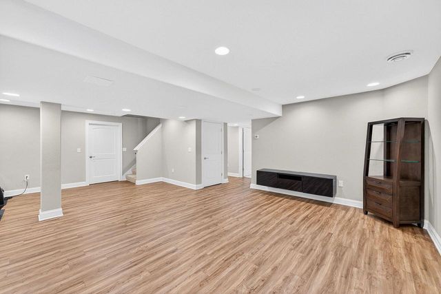 3128 W Hidden Oaks DRIVE, Franklin, WI 53132