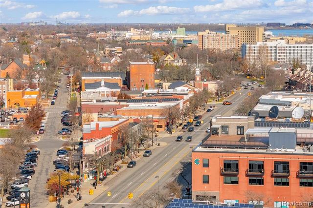 1017 Elm Street, Wyandotte, MI 48192