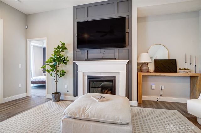 1002 Belfast Drive, Sugarcreek Township, OH 45440