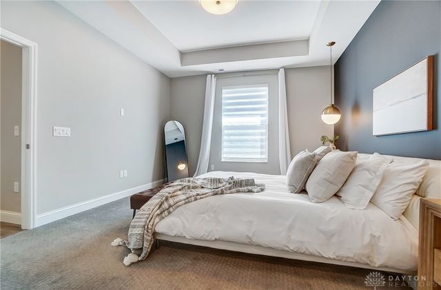 1002 Belfast Drive, Sugarcreek Township, OH 45440