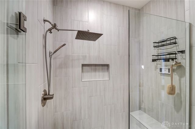 1002 Belfast Drive, Sugarcreek Township, OH 45440