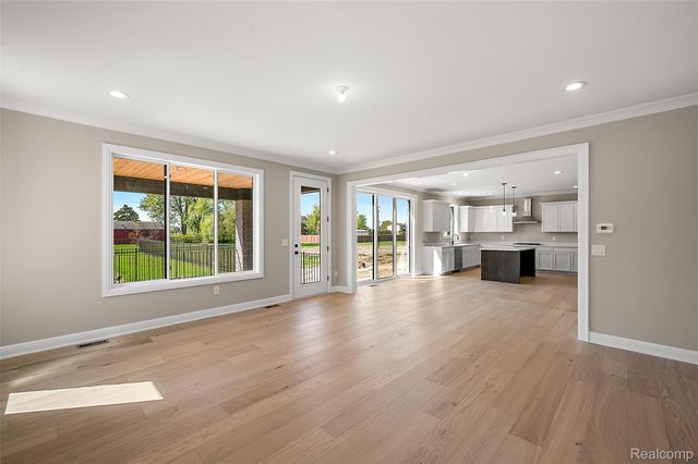 18790 Via Firenze, Macomb Township, MI 48044