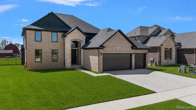 18790 Via Firenze, Macomb Township, MI 48044