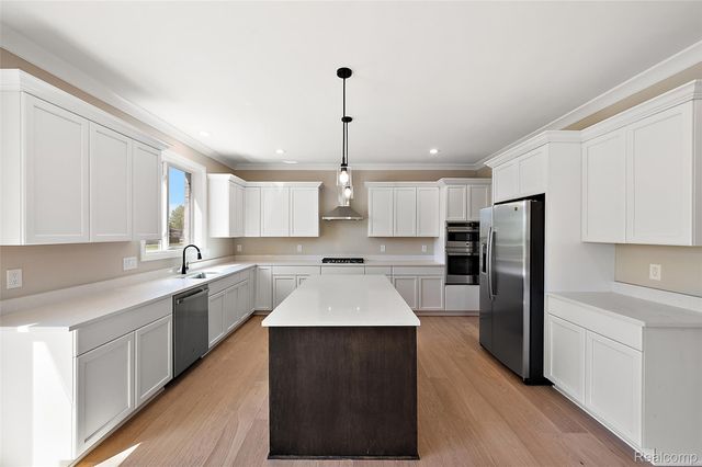 18790 Via Firenze, Macomb Township, MI 48044