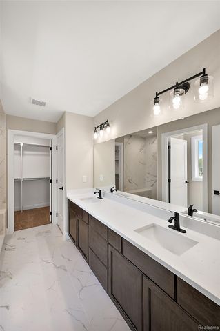 18790 Via Firenze, Macomb Township, MI 48044