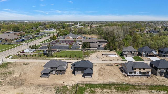 18790 Via Firenze, Macomb Township, MI 48044