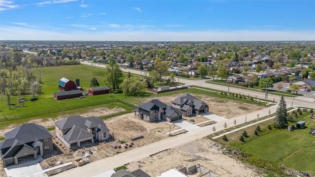 18790 Via Firenze, Macomb Township, MI 48044