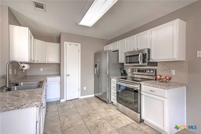 1822 Waterbury Court, Temple, TX 76502