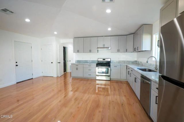 270 E Penn Street, Pasadena, CA 91104