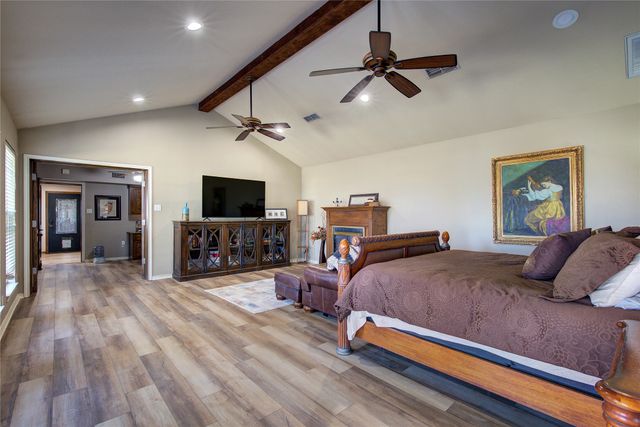 1080 Country Club Road, Sulphur Springs, TX 75482