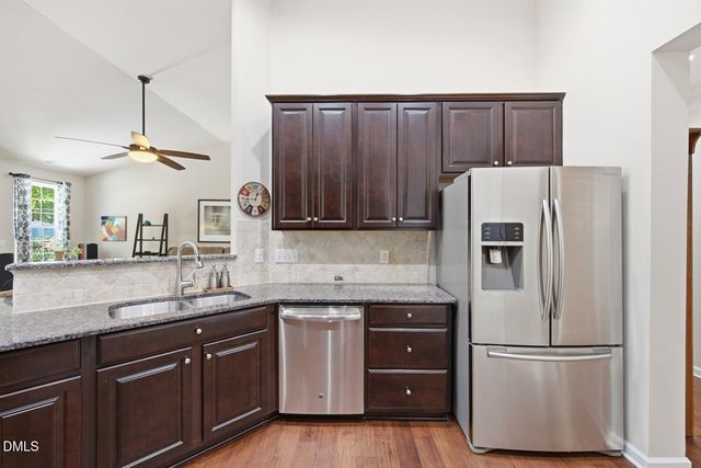 377 S Farnleigh Drive, Chapel Hill, NC 27517