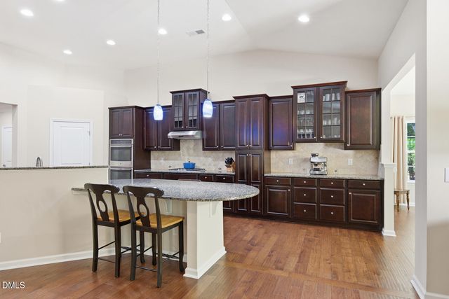 377 S Farnleigh Drive, Chapel Hill, NC 27517