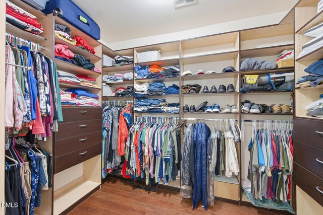 377 S Farnleigh Drive, Chapel Hill, NC 27517