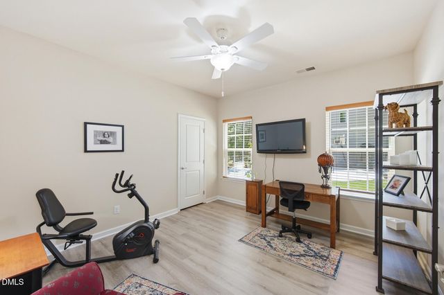 377 S Farnleigh Drive, Chapel Hill, NC 27517