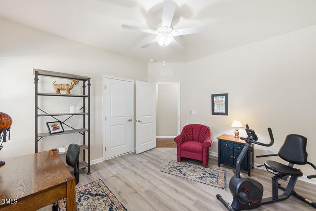 377 S Farnleigh Drive, Chapel Hill, NC 27517